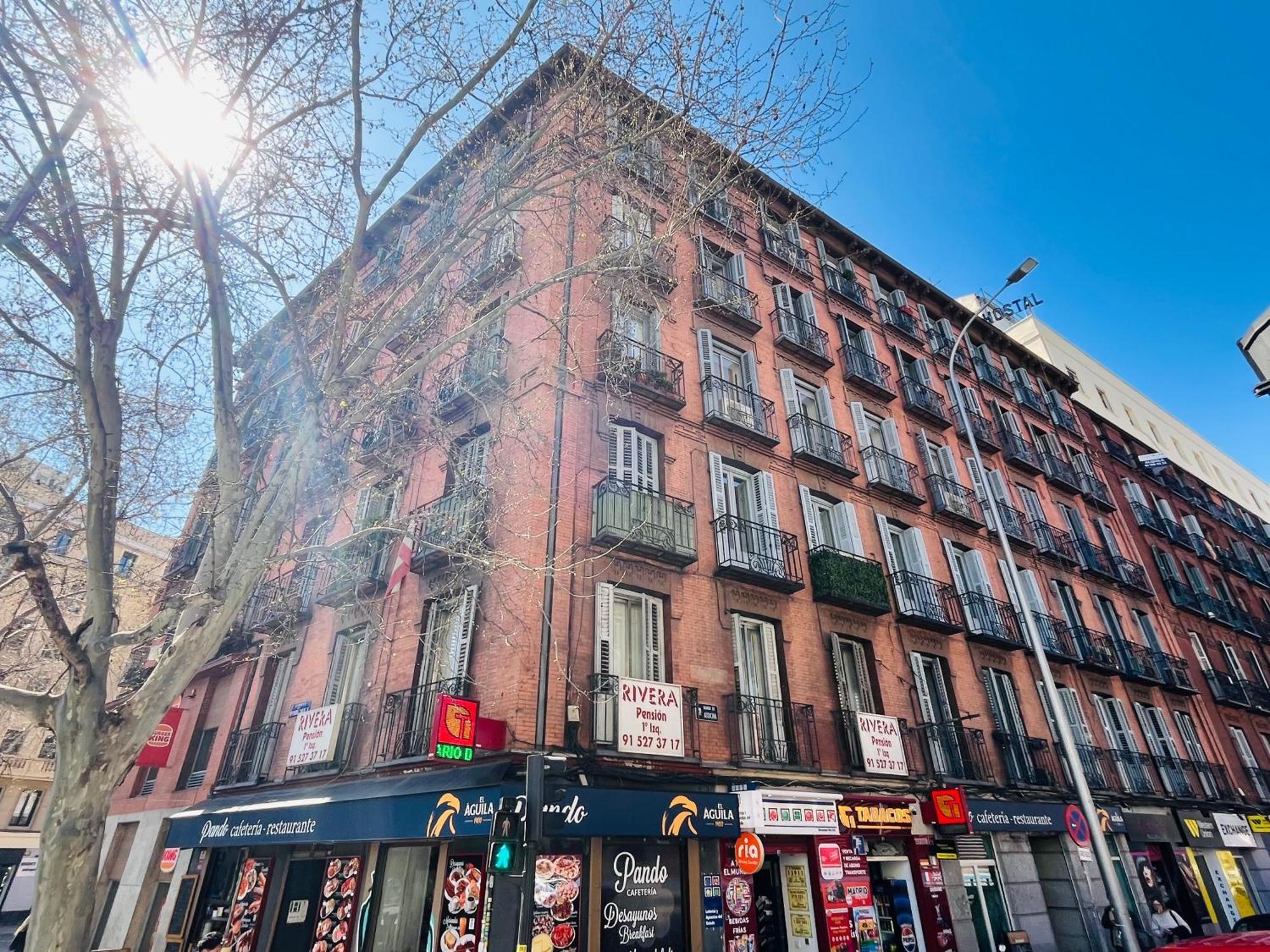 Pension Rivera Madrid Exteriör bild